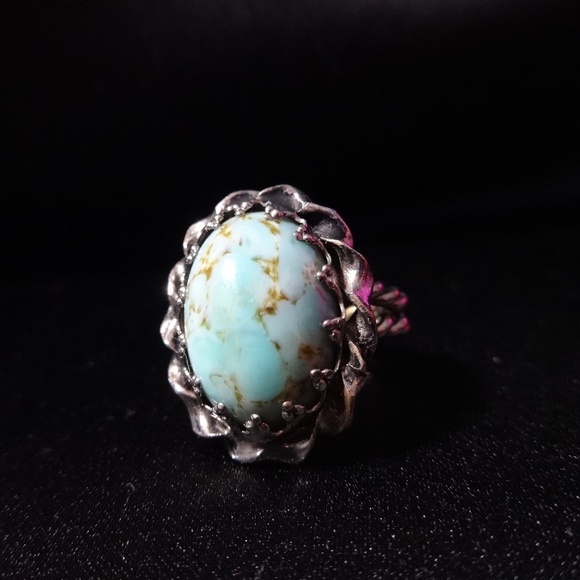 Jewelry - VINTAGE RING Turquoise Blue Glass Stone One Size